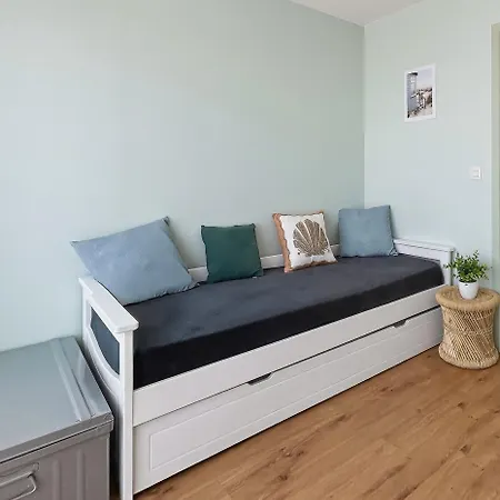 Appartement Avec Terrasse & Parking Prive
